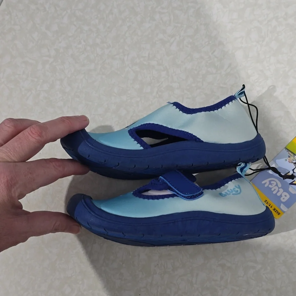 Bluey water shoes